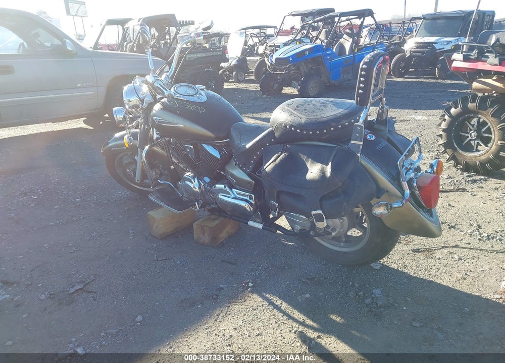 2005 YAMAHA XVS1100 A VIN: JYAVP11E55A061388
