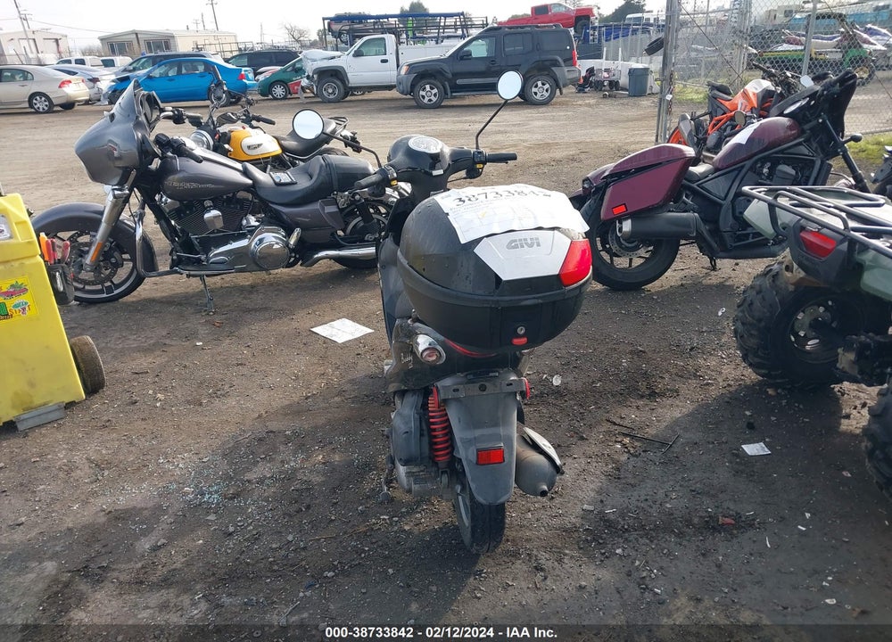 2014 GENUINE SCOOTER CO. BUDDY 125 VIN: RFVPAC207E1016584