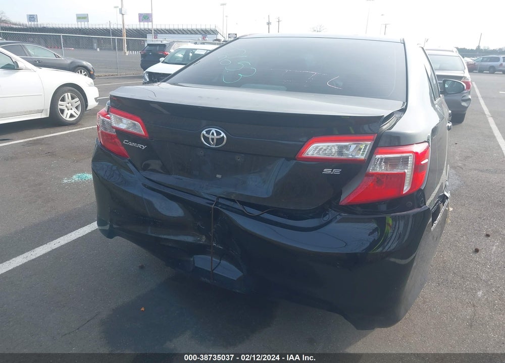 2014 TOYOTA CAMRY SE VIN: 4T1BF1FKXEU796533