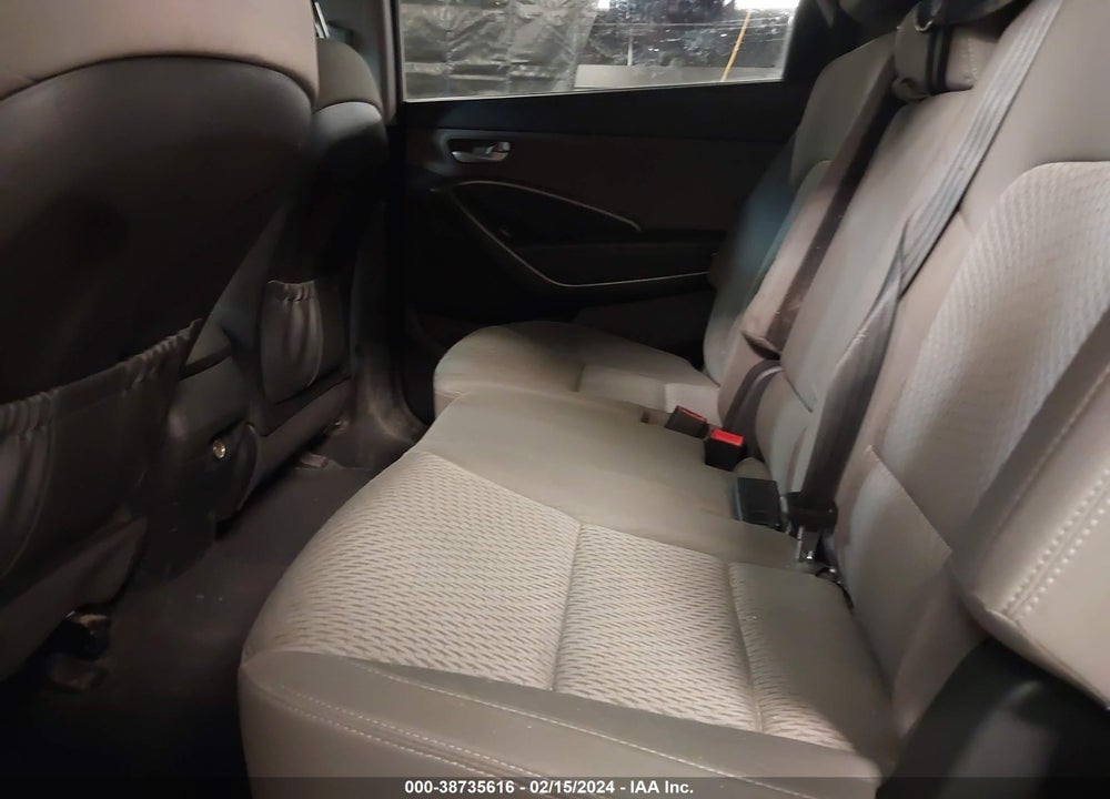 2016 HYUNDAI SANTA FE SE VIN: KM8SMDHF8GU162180