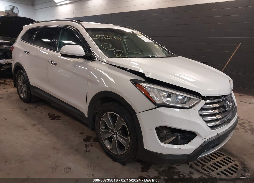 2016 HYUNDAI SANTA FE SE VIN: KM8SMDHF8GU162180
