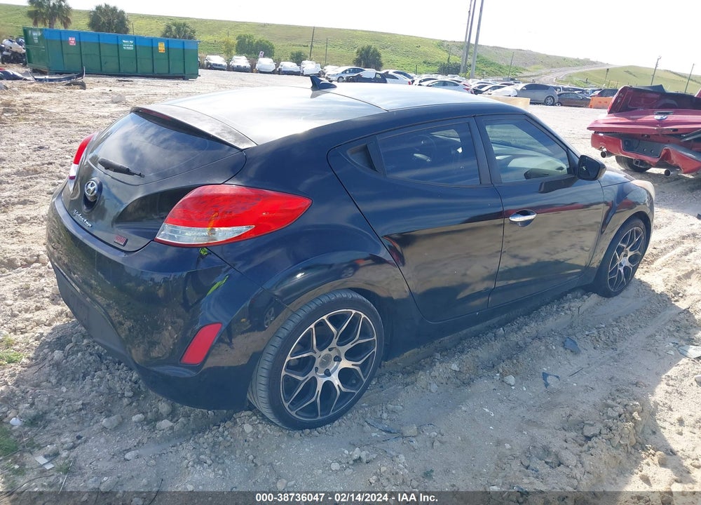 2015 HYUNDAI VELOSTER FLEX VIN: KMHTC6AD7FU221696