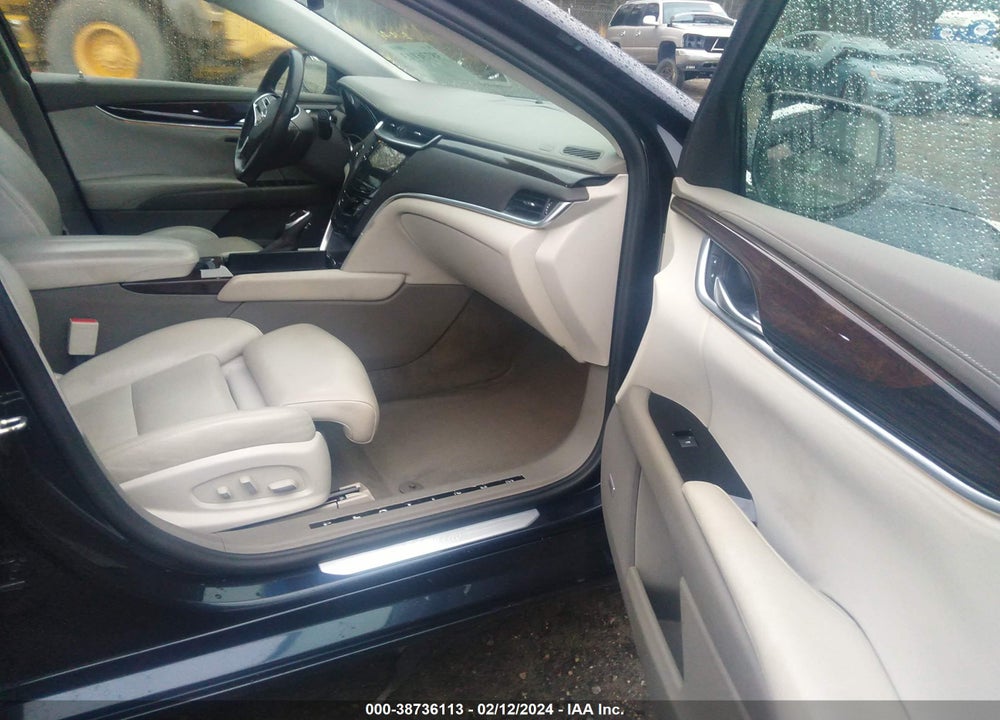 2013 CADILLAC XTS PLATINUM VIN: 2G61U5S33D9234743