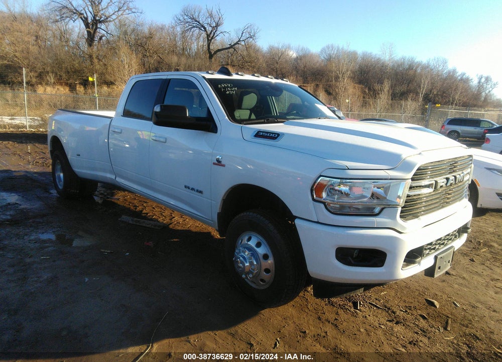 2021 RAM 3500 BIG HORN  4X4 8' BOX VIN: 3C63RRHL4MG668141