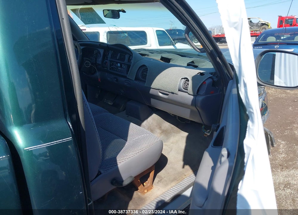 2000 DODGE RAM 1500 ST/WS VIN: 1B7HC16X3YS509942