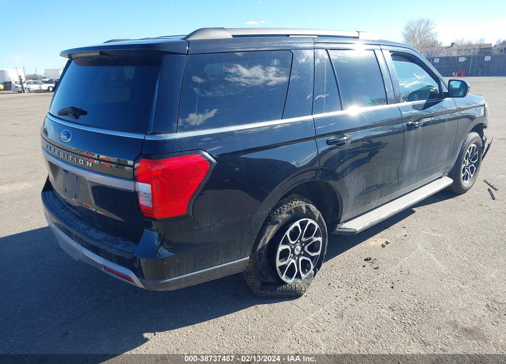 2022 FORD EXPEDITION XLT VIN: 1FMJU1JT7NEA67322