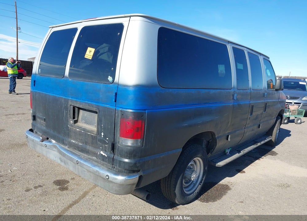 2008 FORD E-350 SUPER DUTY XL/XLT VIN: 1FBNE31L88DA20555