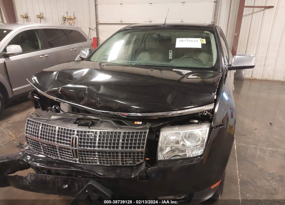 2010 LINCOLN MKX VIN: 2LMDJ8JC7ABJ25843