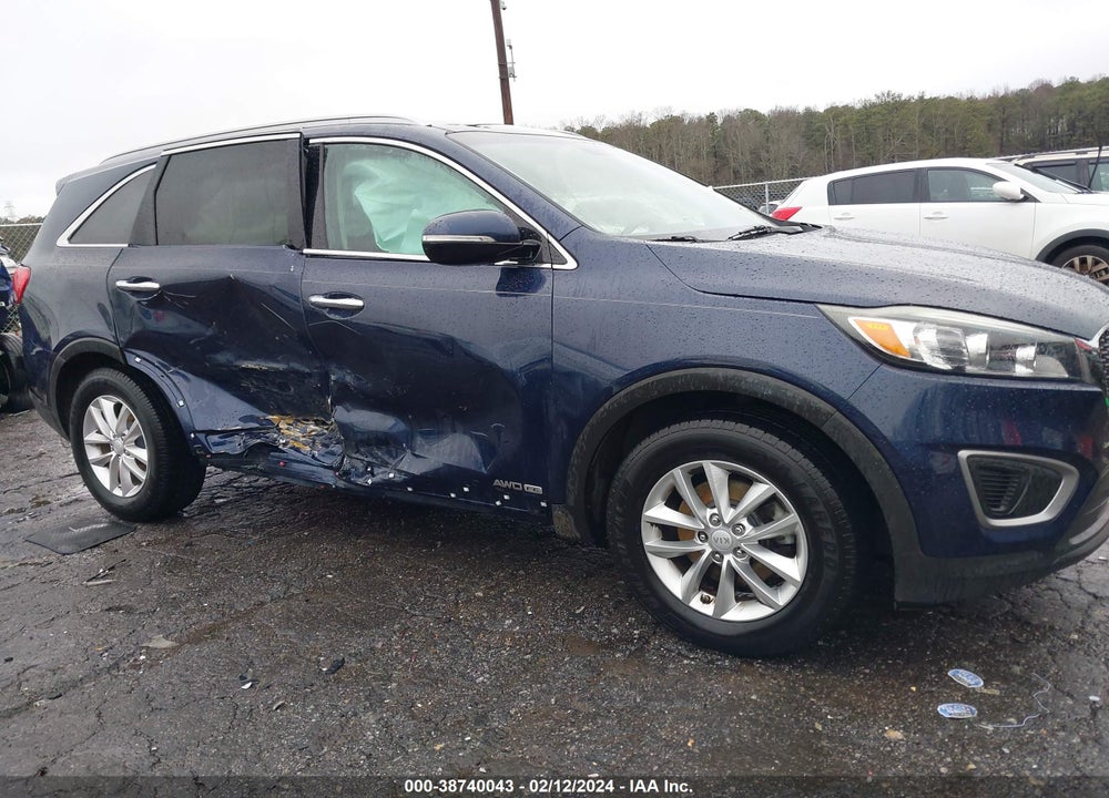 2016 KIA SORENTO 3.3L LX VIN: 5XYPGDA59GG084612