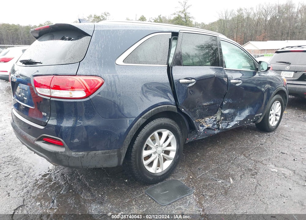 2016 KIA SORENTO 3.3L LX VIN: 5XYPGDA59GG084612