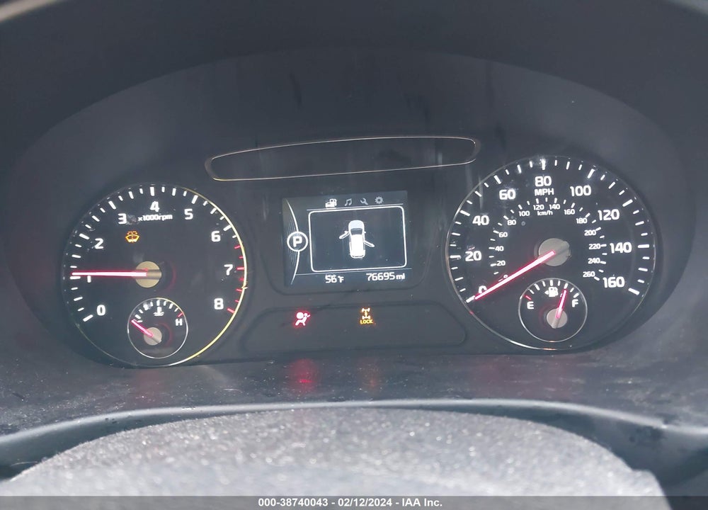 2016 KIA SORENTO 3.3L LX VIN: 5XYPGDA59GG084612