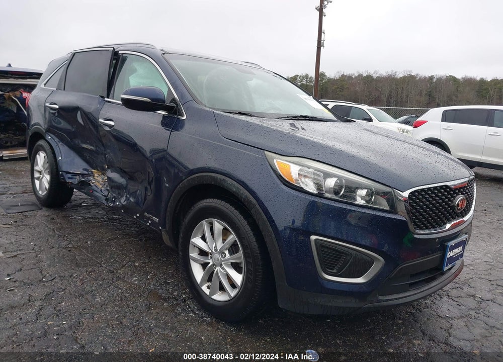 2016 KIA SORENTO 3.3L LX VIN: 5XYPGDA59GG084612