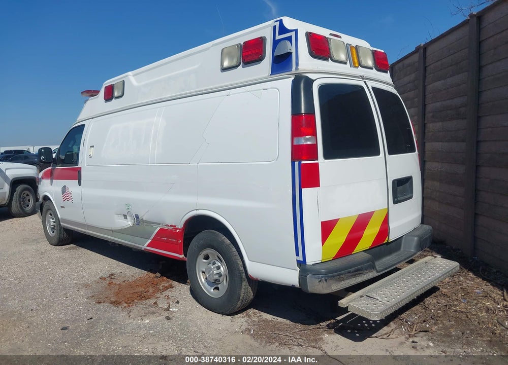 2016 CHEVROLET EXPRESS 3500 DIESEL VIN: 1GBZGHCL3G1137594