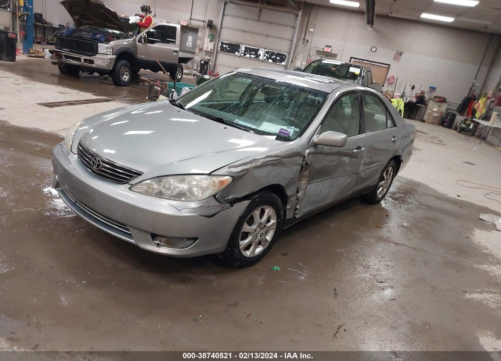 2005 TOYOTA CAMRY XLE V6 VIN: 4T1BF30K65U598911