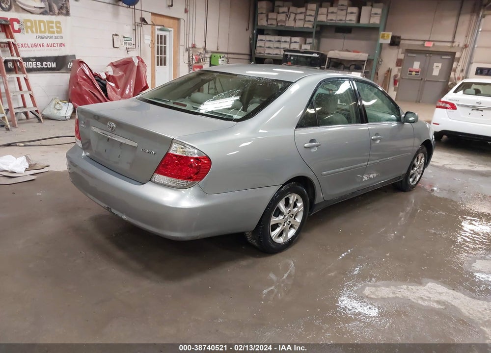 2005 TOYOTA CAMRY XLE V6 VIN: 4T1BF30K65U598911