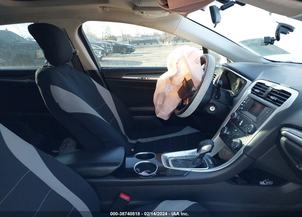 2013 FORD FUSION SE VIN: 3FA6P0H79DR220675