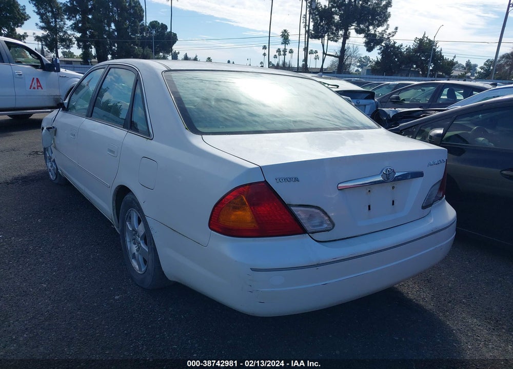 2000 TOYOTA AVALON XL/XLS VIN: 4T1BF28B9YU030316