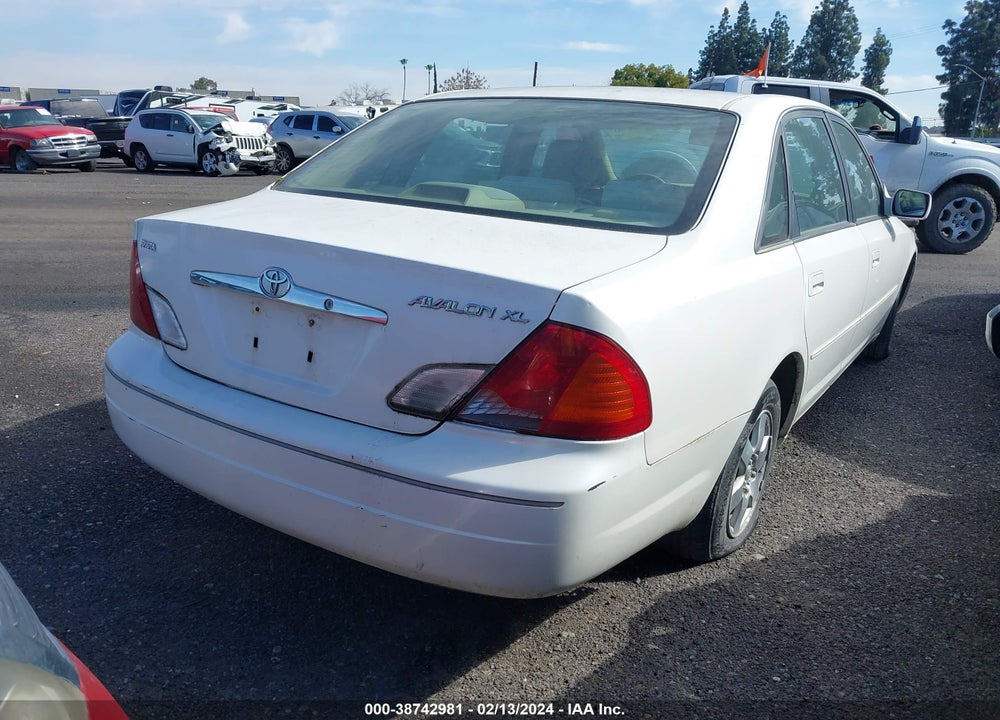 2000 TOYOTA AVALON XL/XLS VIN: 4T1BF28B9YU030316
