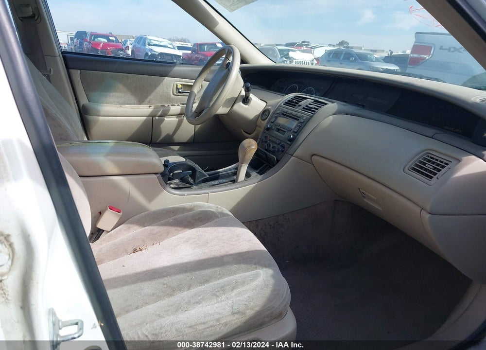 2000 TOYOTA AVALON XL/XLS VIN: 4T1BF28B9YU030316