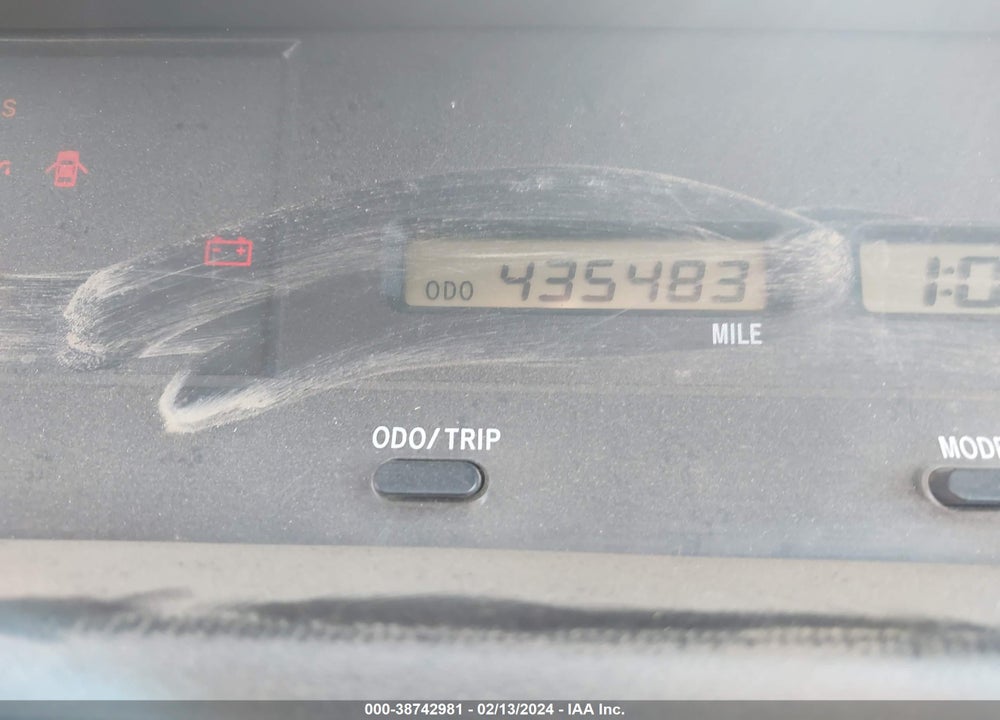 2000 TOYOTA AVALON XL/XLS VIN: 4T1BF28B9YU030316