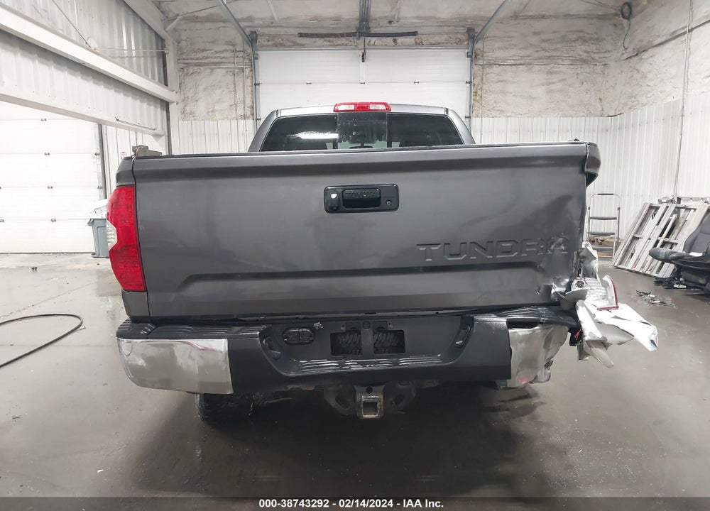 2014 TOYOTA TUNDRA SR5 5.7L V8 VIN: 5TFUY5F17EX382761