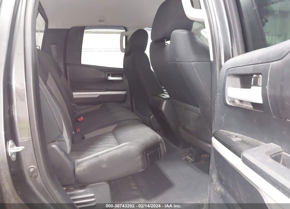 2014 TOYOTA TUNDRA SR5 5.7L V8 VIN: 5TFUY5F17EX382761