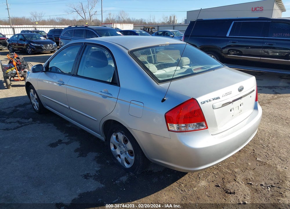 2009 KIA SPECTRA EX VIN: KNAFE221895627281