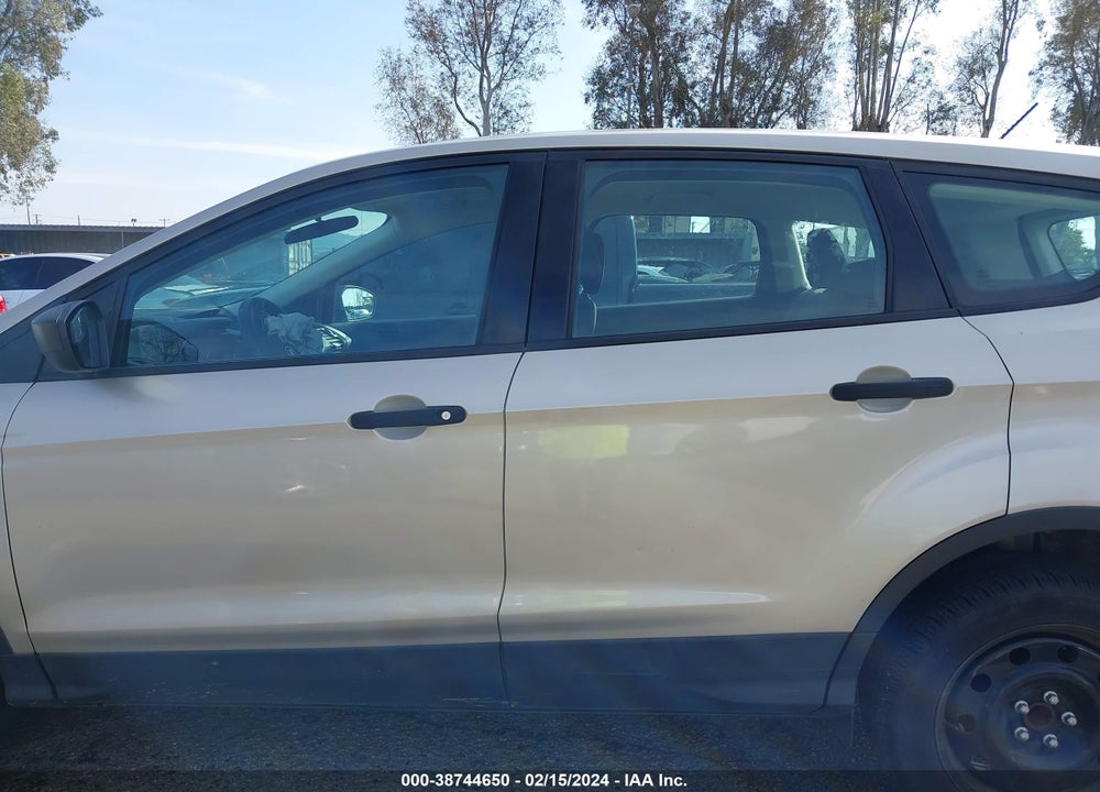 2017 FORD ESCAPE S VIN: 1FMCU0F74HUD77260