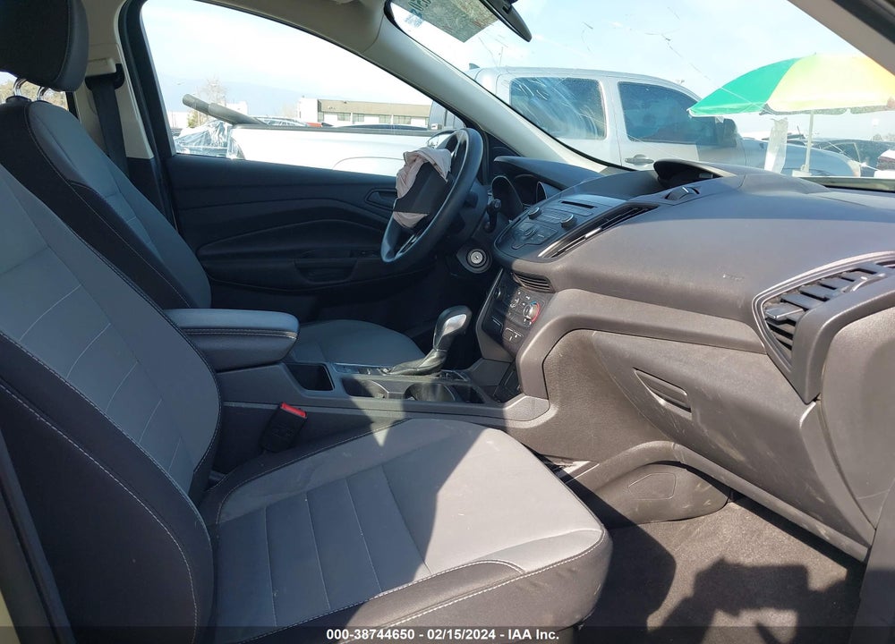 2017 FORD ESCAPE S VIN: 1FMCU0F74HUD77260