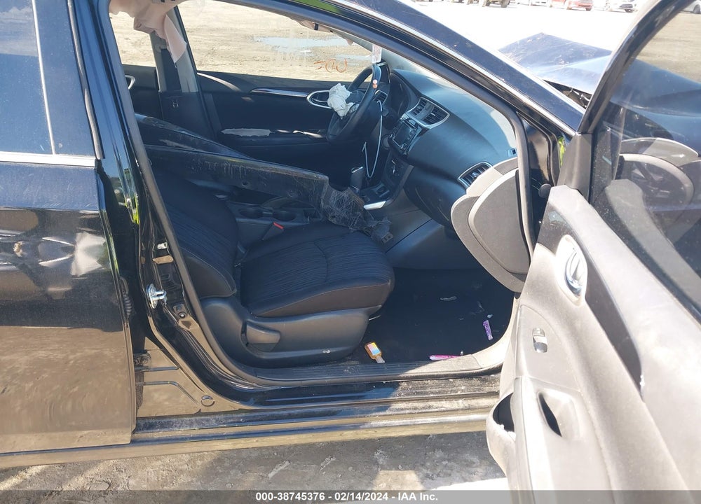 2018 NISSAN SENTRA SV VIN: 3N1AB7APXJY348126