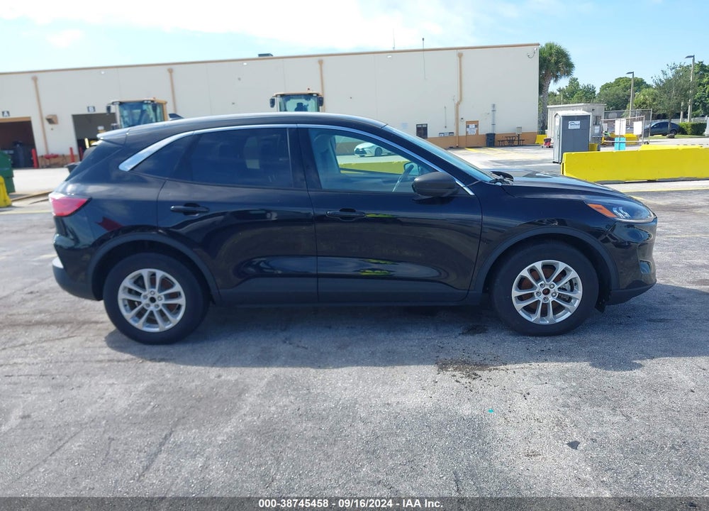2022 FORD ESCAPE SE HYBRID VIN: 1FMCU0BZ7NUB07135