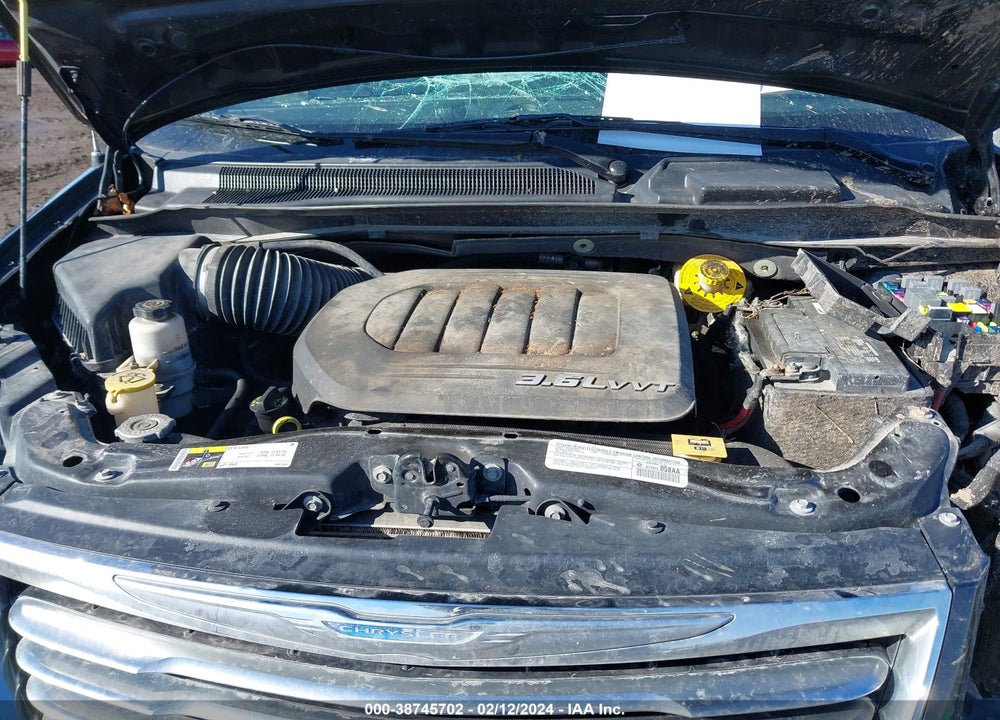 2014 CHRYSLER TOWN & COUNTRY TOURING-L VIN: 2C4RC1CGXER310912
