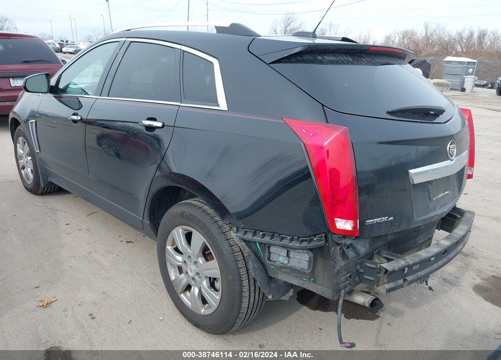 2016 CADILLAC SRX LUXURY COLLECTION VIN: 3GYFNEE32GS561910