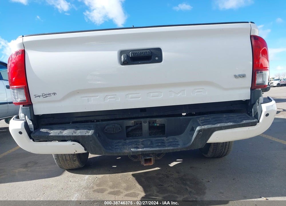 2018 TOYOTA TACOMA TRD OFF ROAD VIN: 3TMCZ5AN8JM183138