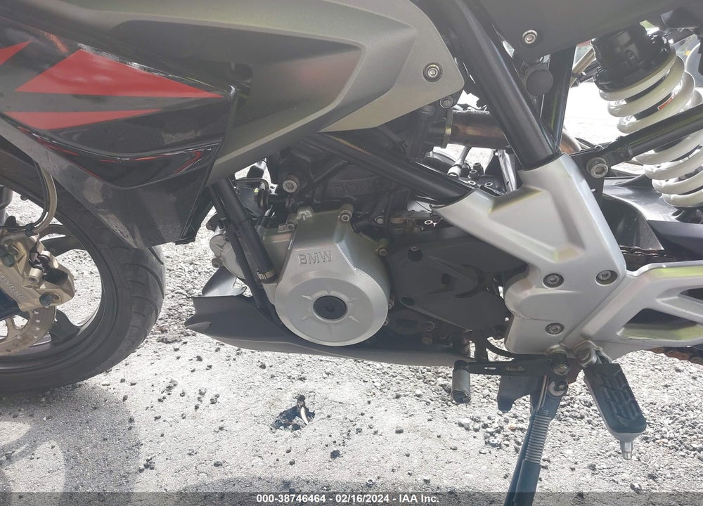 2020 BMW G310 R VIN: WB30G1103LRA00632