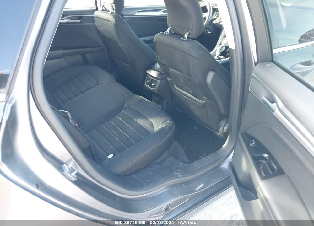 2014 FORD FUSION SE VIN: 3FA6P0H74ER343107