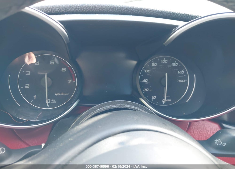 2018 ALFA ROMEO GIULIA AWD VIN: ZARFAEDN2J7583776
