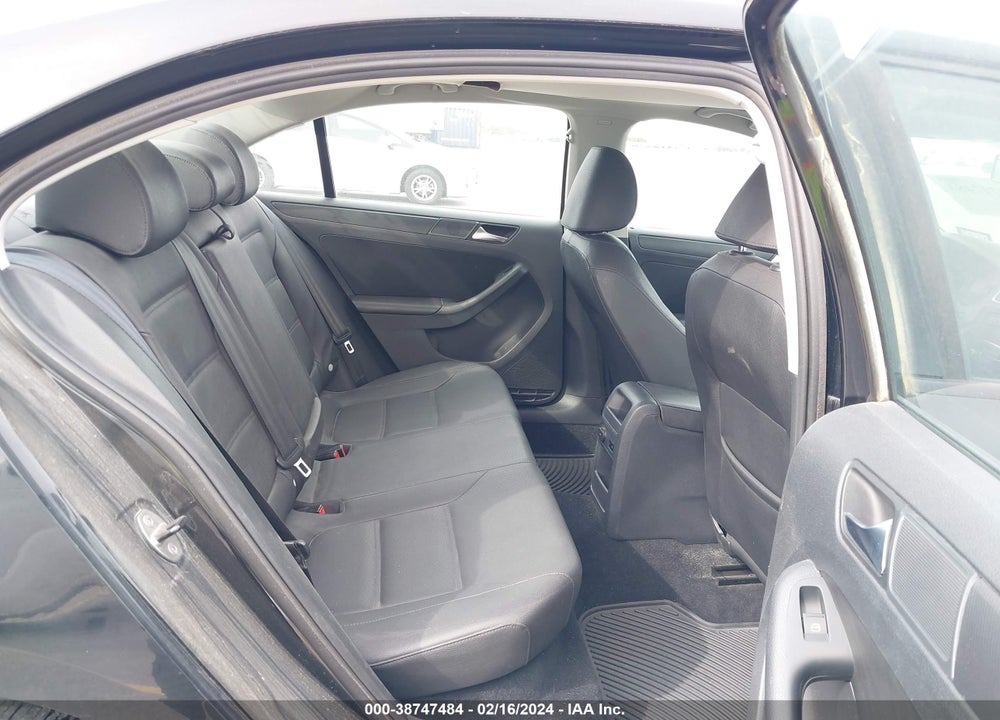 2012 VOLKSWAGEN JETTA 2.5L SE VIN: 3VWDP7AJ1CM320570
