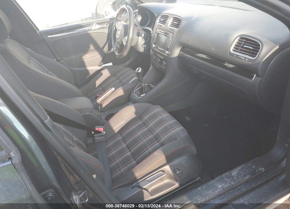 2011 VOLKSWAGEN GTI 4-DOOR VIN: WVWGD7AJ8BW140347