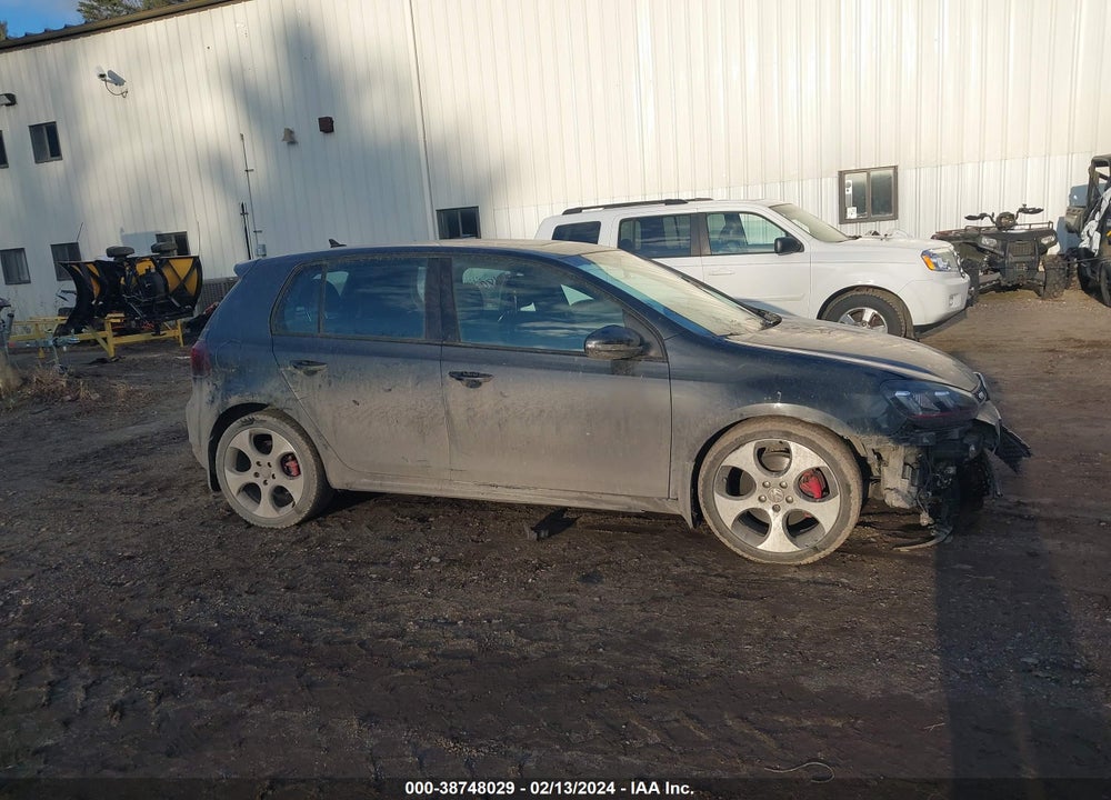 2011 VOLKSWAGEN GTI 4-DOOR VIN: WVWGD7AJ8BW140347