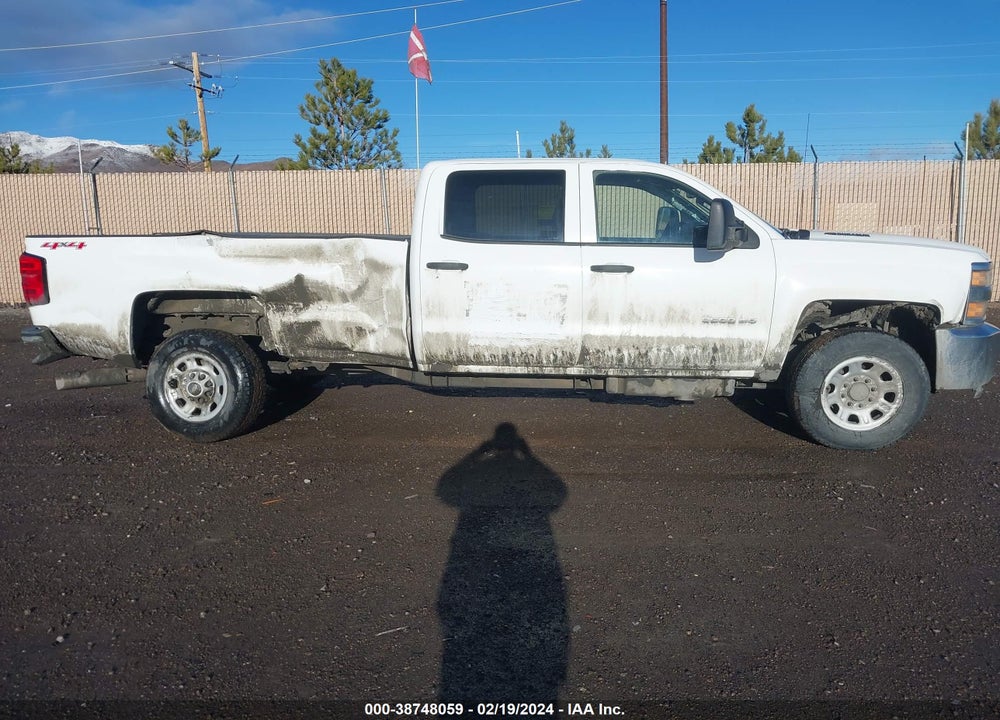 2015 CHEVROLET SILVERADO 2500HD WT VIN: 1GC1KUE81FF180194