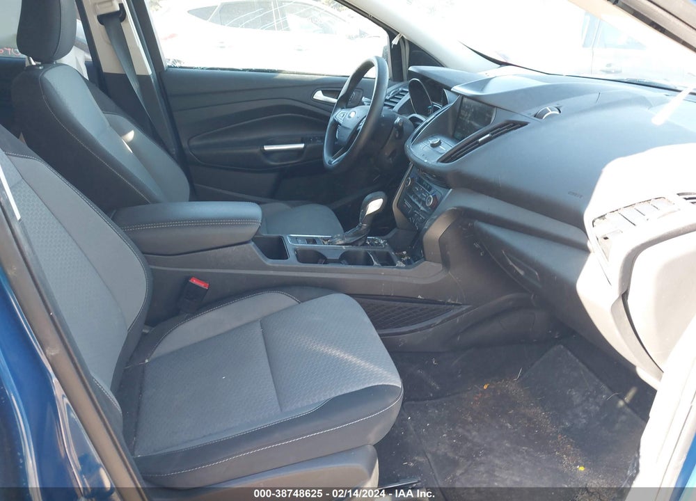2019 FORD ESCAPE SE VIN: 1FMCU9GD1KUC42995