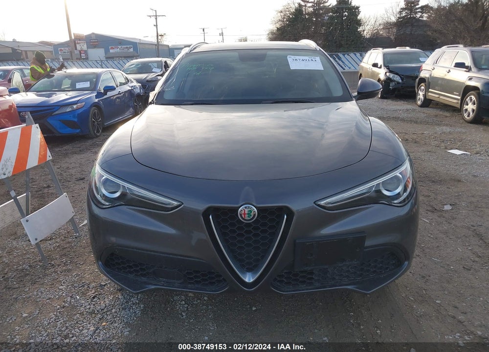 2018 ALFA ROMEO STELVIO AWD VIN: ZASFAKAN6J7B77469