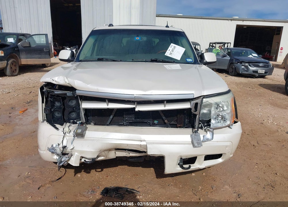 2005 CADILLAC ESCALADE ESV STANDARD VIN: 3GYFK66N15G109090