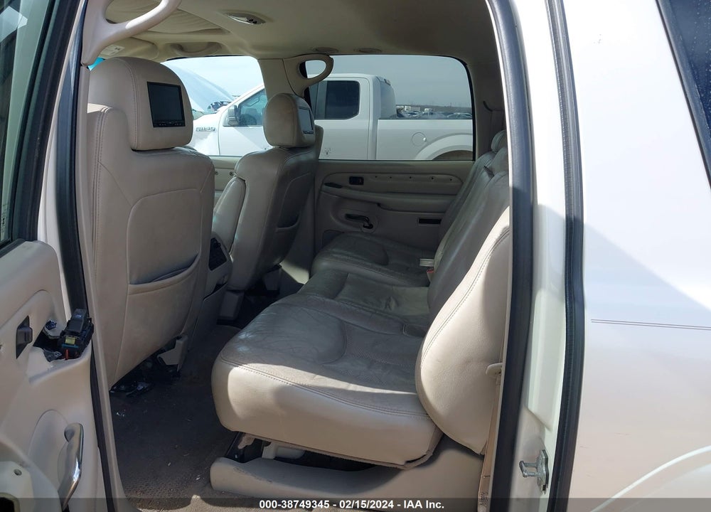 2005 CADILLAC ESCALADE ESV STANDARD VIN: 3GYFK66N15G109090