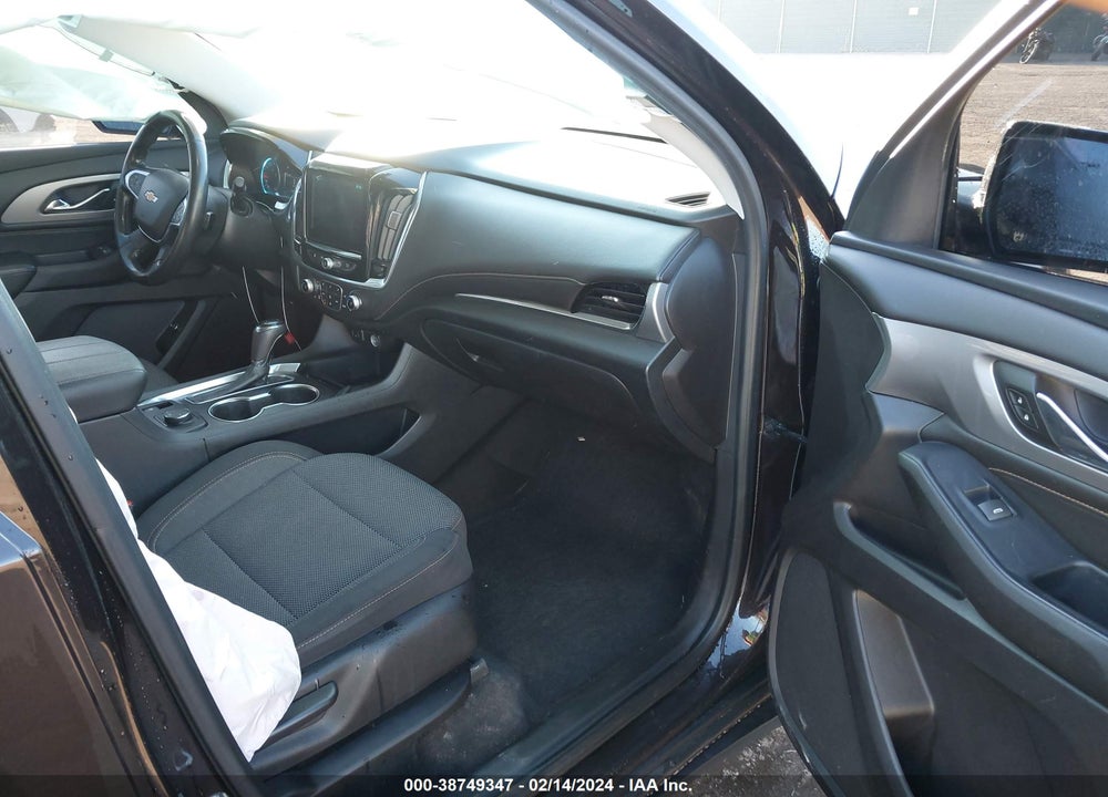 2018 CHEVROLET TRAVERSE 1LT VIN: 1GNEVGKW5JJ114726
