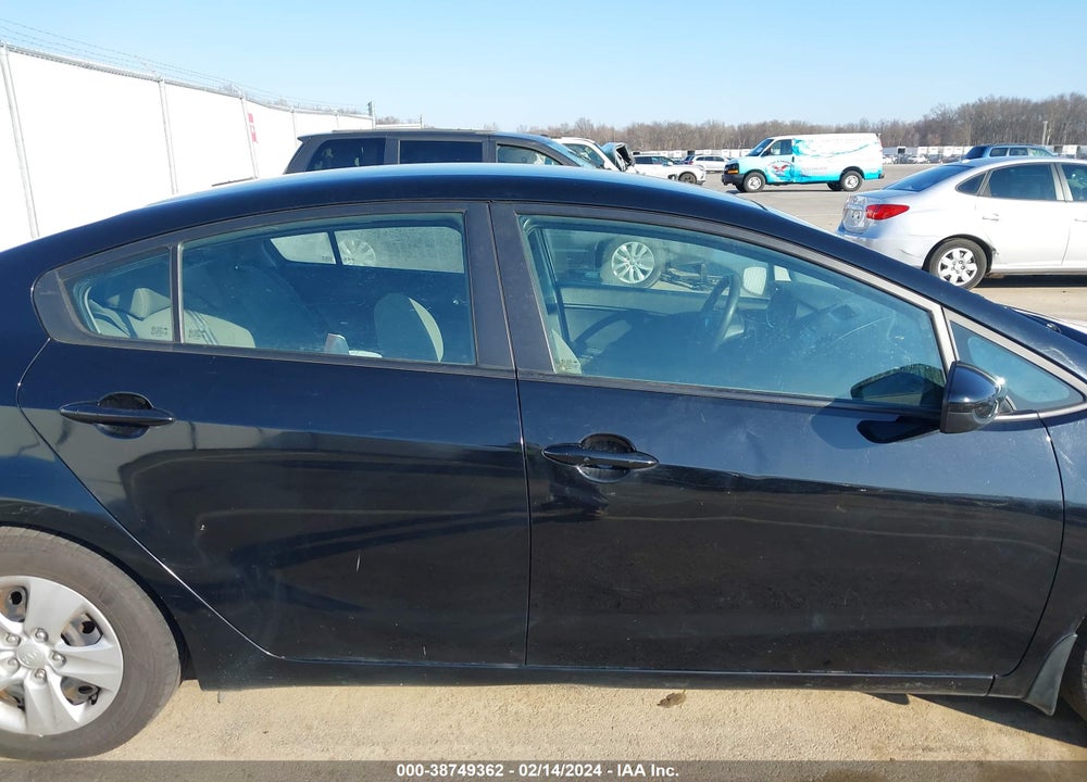 2016 KIA FORTE LX VIN: KNAFK4A62G5521018