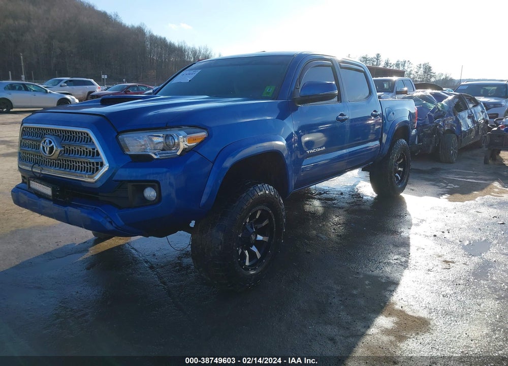 2017 TOYOTA TACOMA VIN: 3TMCZ5AN0HM082492