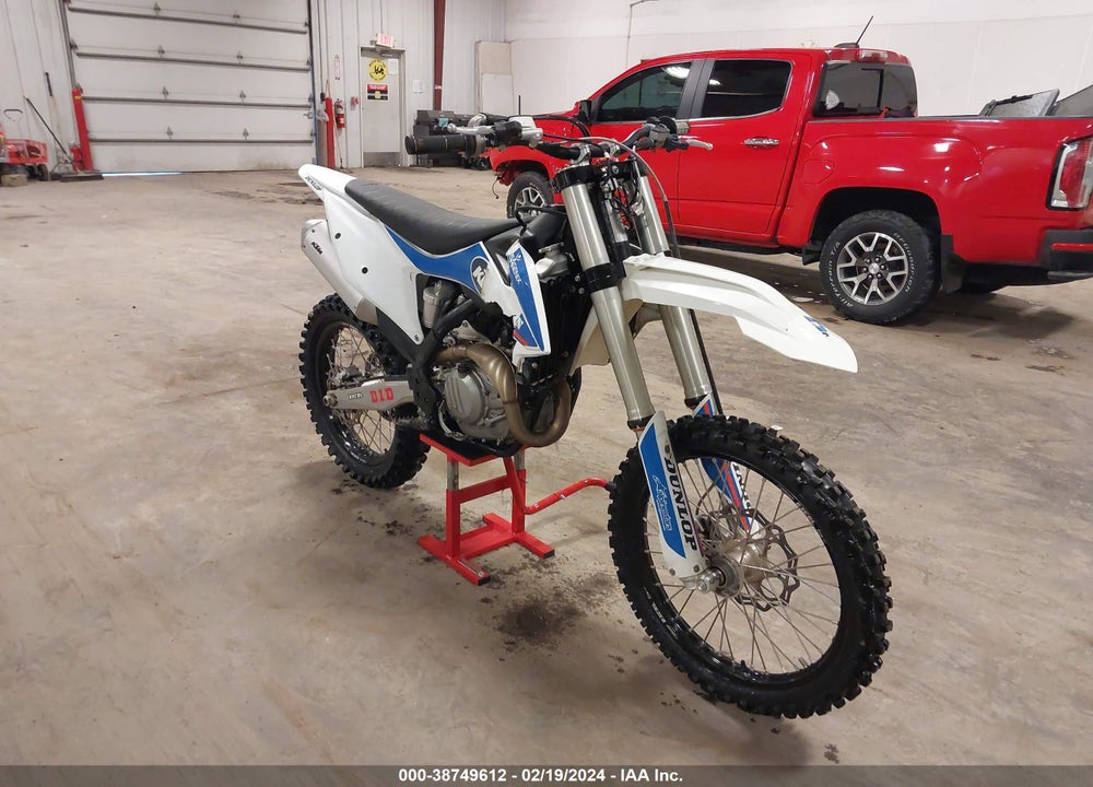 2020 KTM 450 SX-F VIN: VBKSXR430LM375296