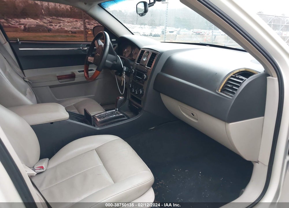 2006 CHRYSLER 300 TOURING VIN: 2C3KA53G76H116462